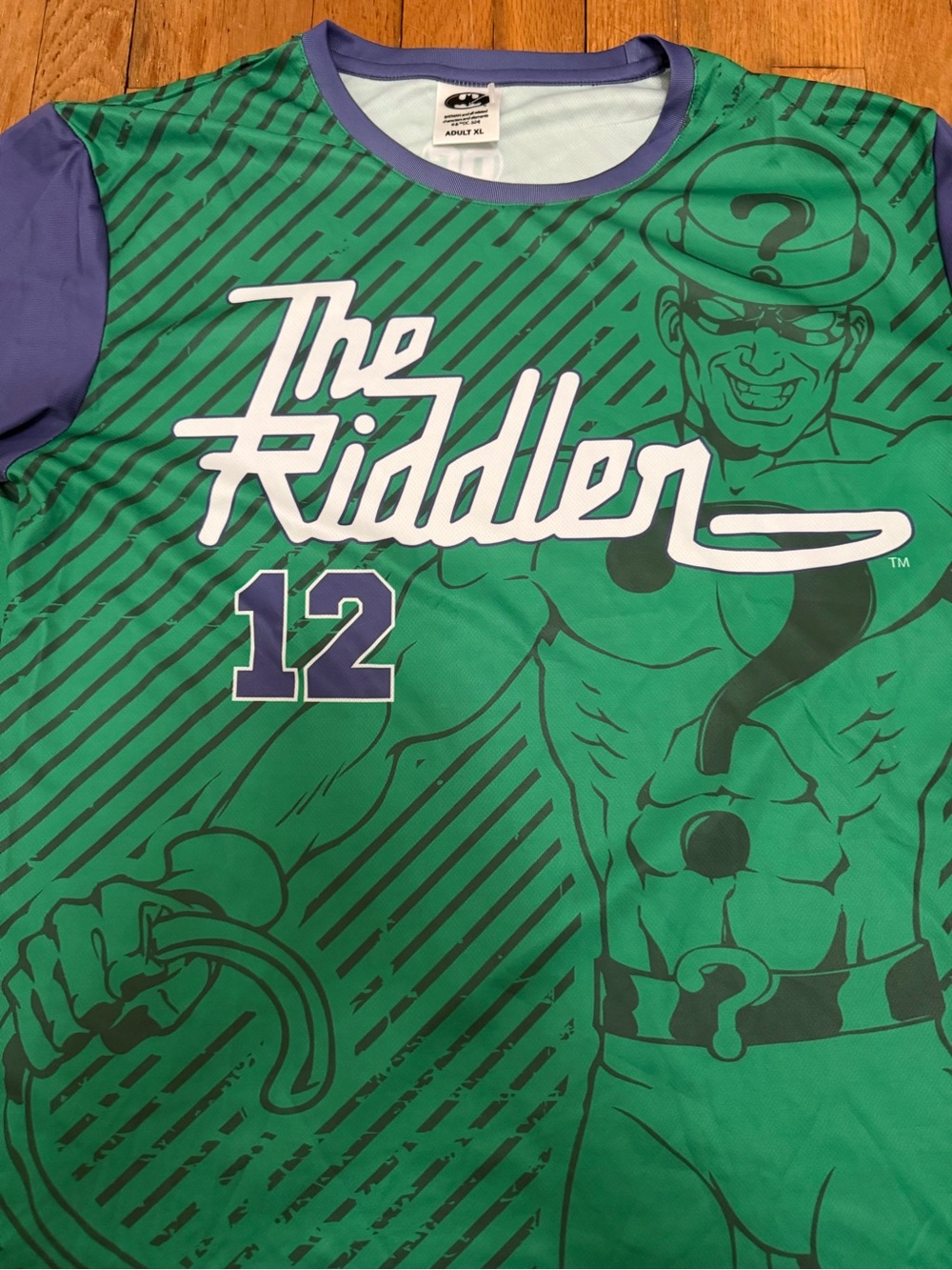 DC Comics - The Riddler Jersey - Picture 4 of 6